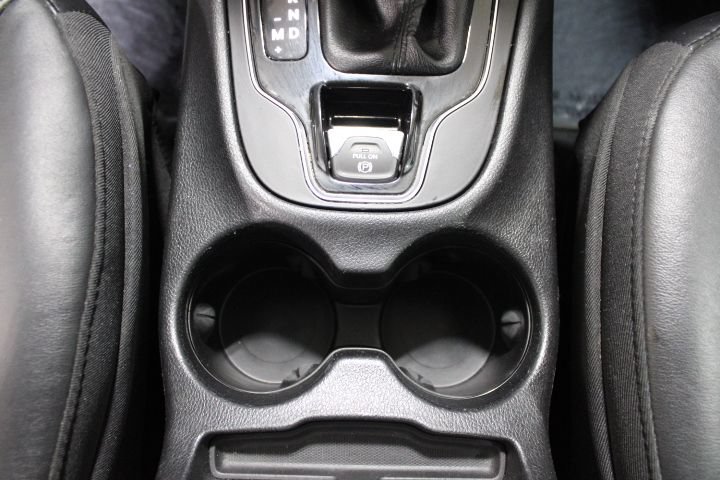 Used 2019 Jeep Cherokee Limited AWD/4WD image 32