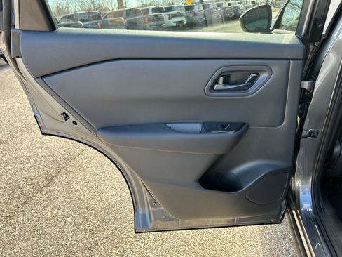 New 2026 Nissan Rogue S image 21