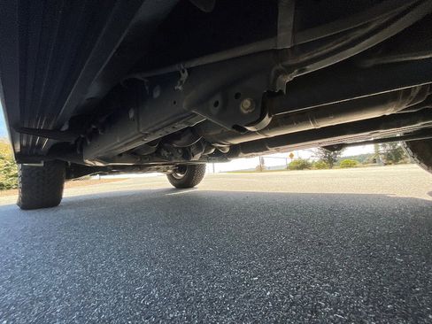 Used 2016 Toyota Land Cruiser image 48