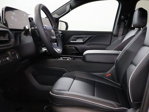 New 2026 Chevrolet Silverado EV LT image 11