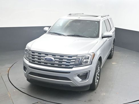 Used 2018 Ford Expedition Limited image 32