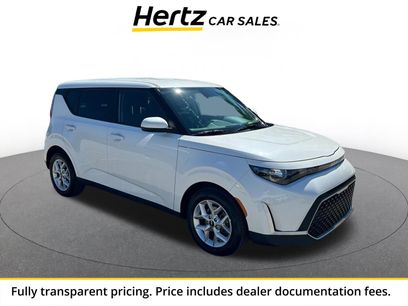 Used 2025 Kia Soul LX w/ LX Technology Package