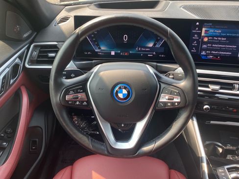 Used 2023 BMW i4 eDrive35 RWD image 5