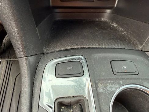 Used 2024 Chevrolet Equinox LT AWD/4WD image 19