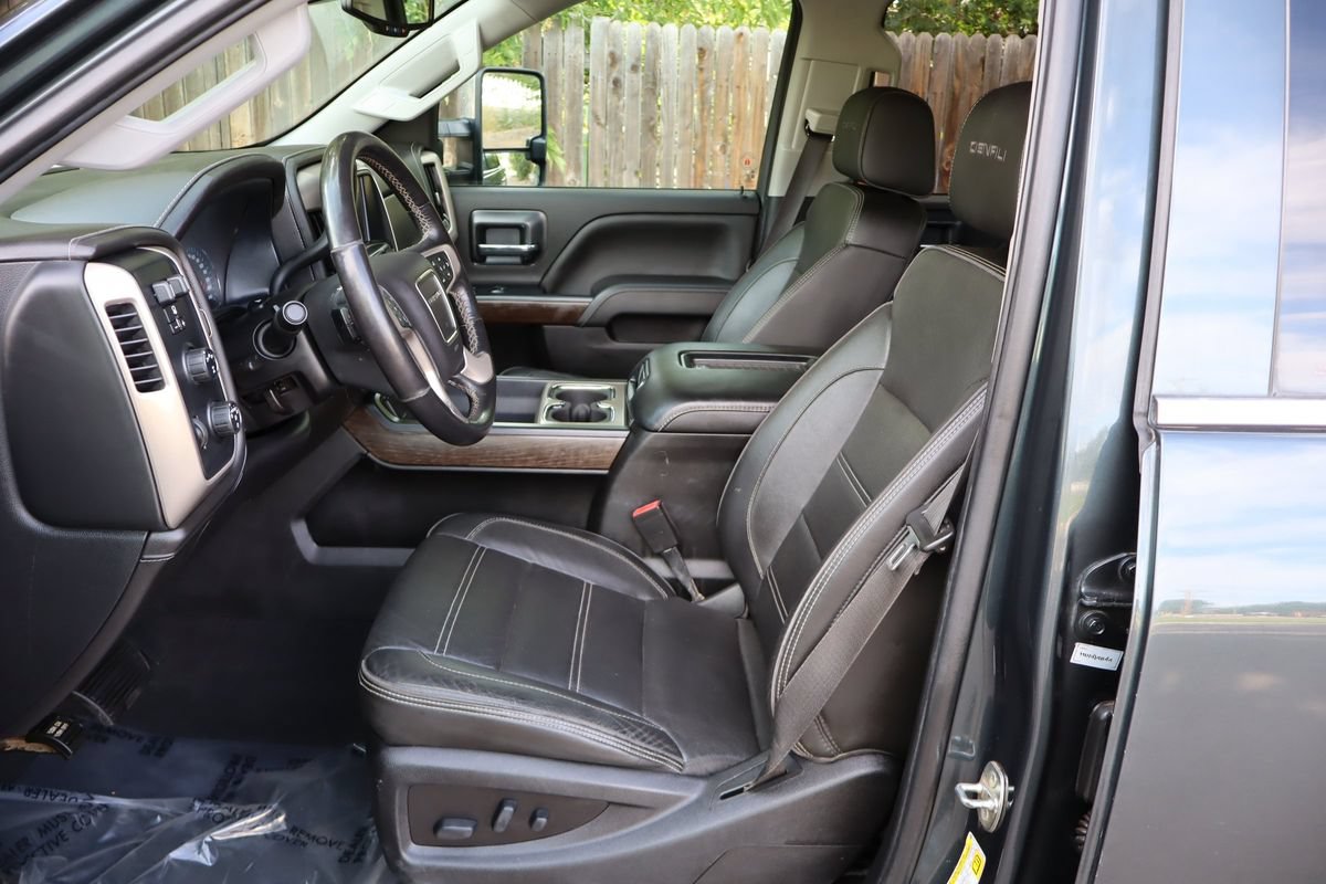 Used 2019 GMC Sierra 2500 Denali AWD/4WD image 19