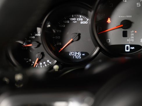 Used 2017 Porsche 911 Carrera S RWD image 34