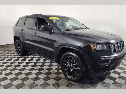 Used 2022 Jeep Grand Cherokee Laredo X image 1