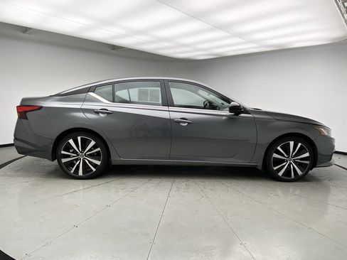 Used 2022 Nissan Altima 2.5 SR image 6