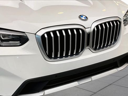 Used 2024 BMW X3 sDrive30i w/ Convenience Package RWD image 32