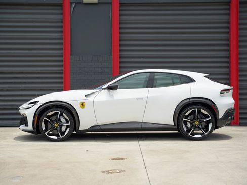 Used 2025 Ferrari Purosangue AWD/4WD image 11