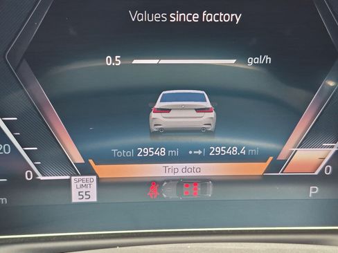 Used 2025 BMW 330i Sedan w/ Convenience Package RWD image 21