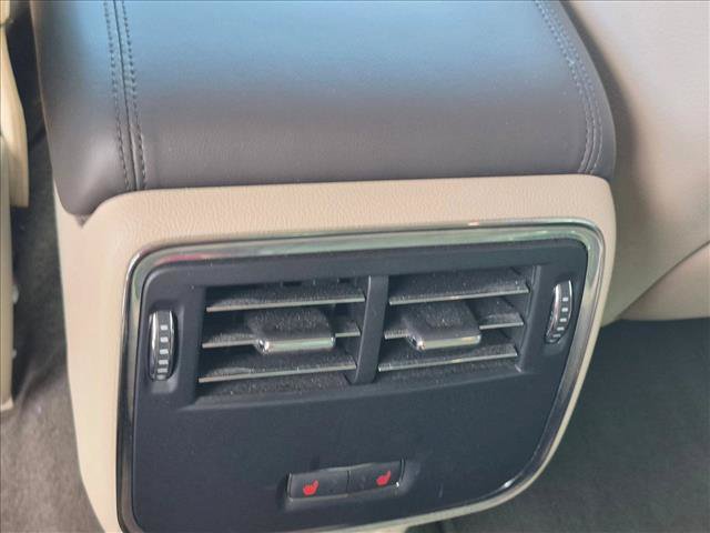 Used 2017 Lincoln Continental Select w/ Climate Package FWD image 15