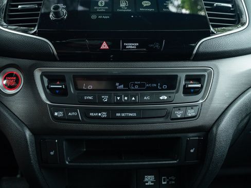 Used 2023 Honda Passport TrailSport image 29