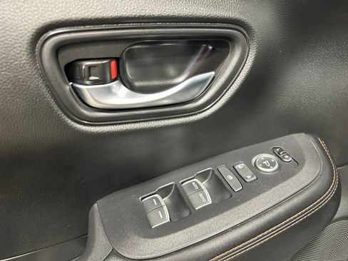 Certified 2026 Honda HR-V Sport image 24