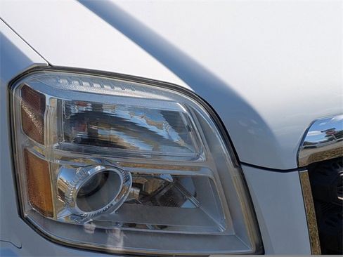 Used 2016 GMC Terrain SLE image 10