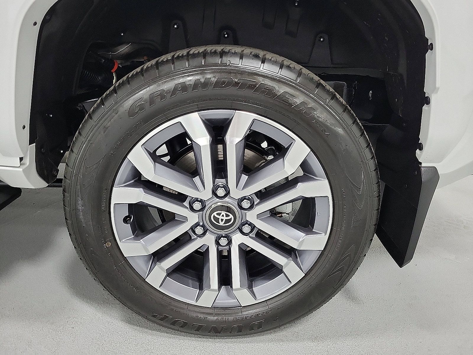 Certified 2026 Toyota 4Runner Limited AWD/4WD image 8