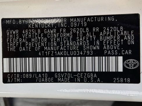 Used 2020 Toyota Camry XLE image 33