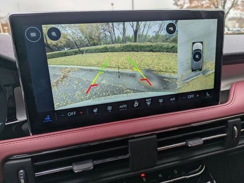 New 2026 Lincoln Corsair Reserve image 9