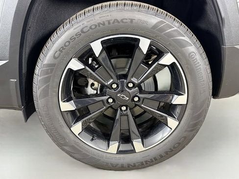 New 2026 Chevrolet Equinox RS w/ Convenience Package III FWD image 32