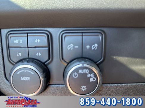 Used 2024 Chevrolet Tahoe Z71 image 33