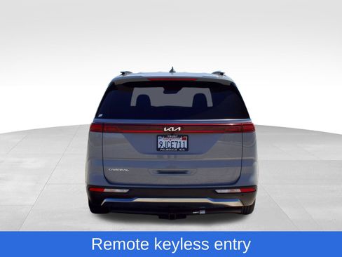 Used 2024 Kia Carnival SX FWD image 7