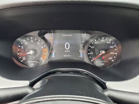 Used 2023 Jeep Compass Limited w/ Sun and Sound Group AWD/4WD image 11