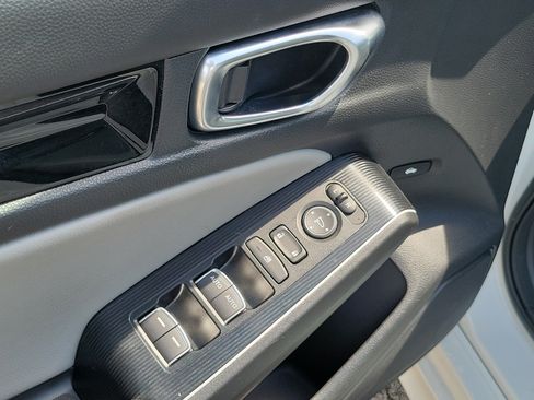 Certified 2025 Honda Civic Sport image 19
