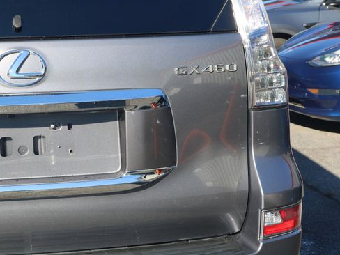 Used 2017 Lexus GX 460 Luxury image 8