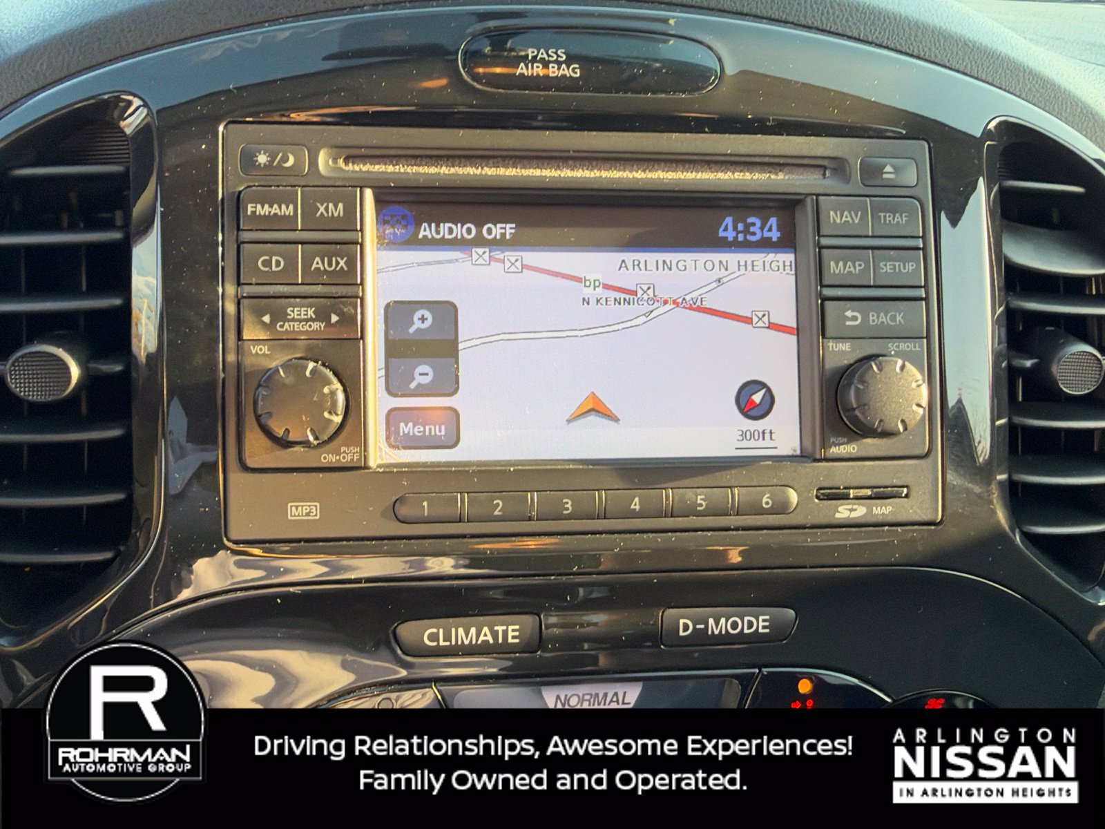 Used 2014 Nissan Juke SL AWD/4WD image 11