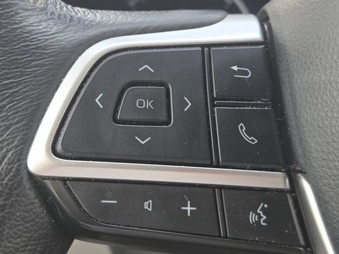Used 2021 Toyota Sienna XLE FWD image 13