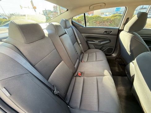 Used 2024 Nissan Altima 2.5 S image 34