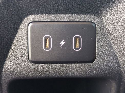 New 2026 Hyundai Venue SEL image 16