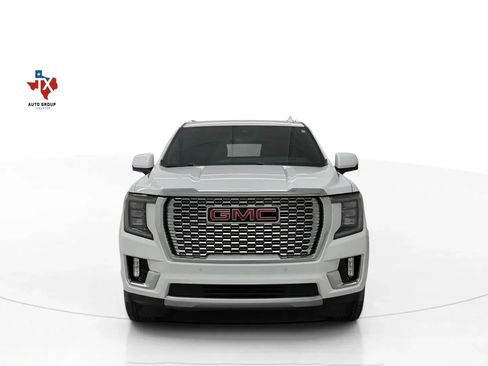 Used 2024 GMC Yukon XL Denali w/ Advanced Technology Package RWD image 8