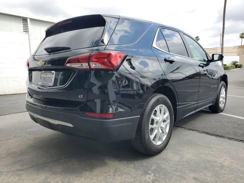 Used 2022 Chevrolet Equinox LT image 4