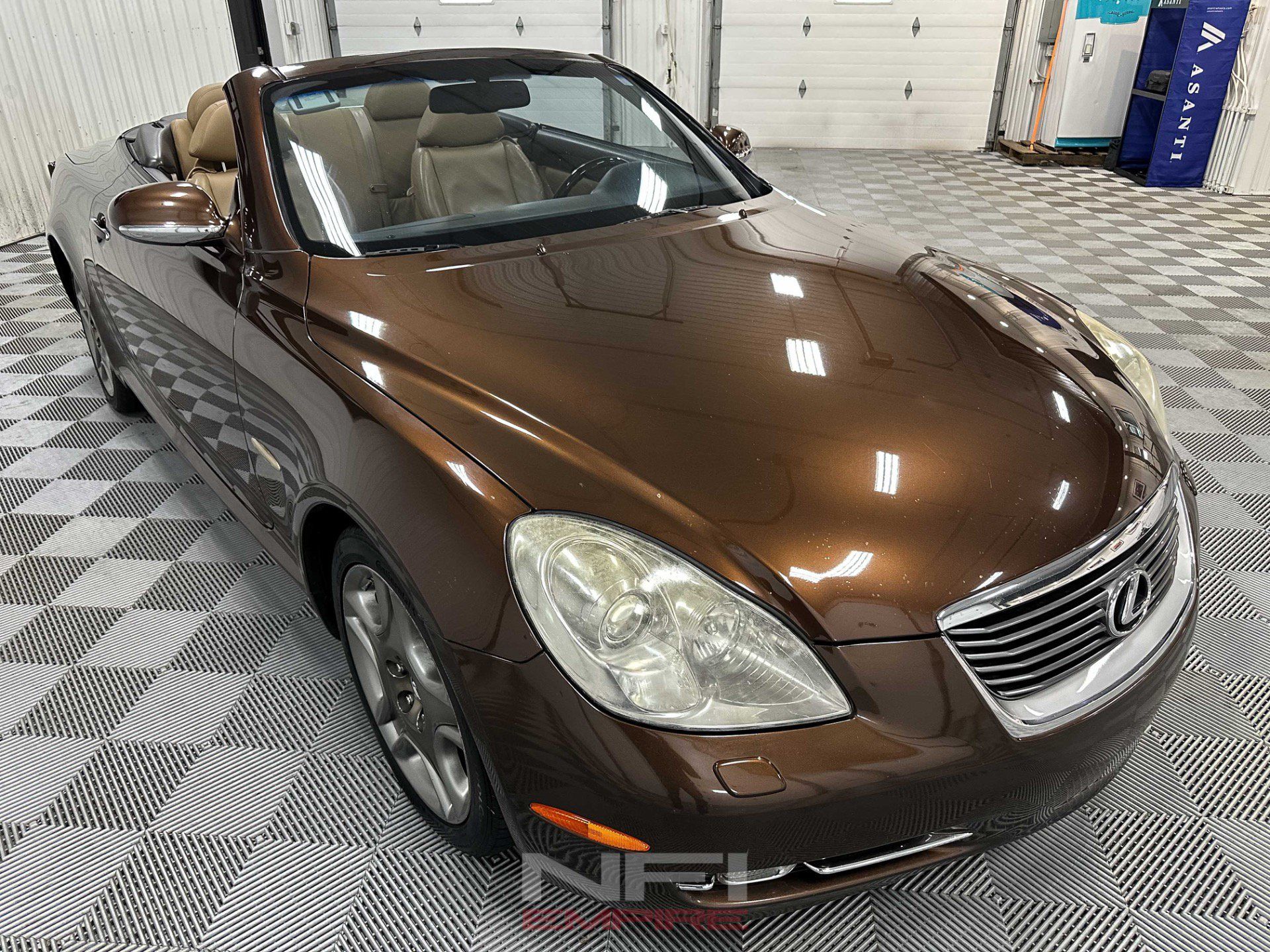 Used 2006 Lexus SC 430 Convertible RWD image 6
