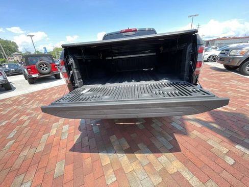 Used 2023 Nissan Frontier PRO-4X w/ Pro Convenience Package AWD/4WD image 31
