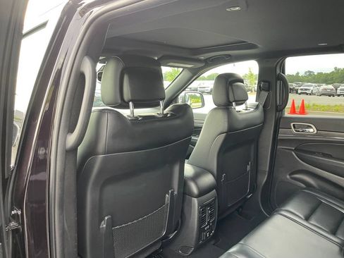 Used 2021 Jeep Grand Cherokee Limited RWD image 27