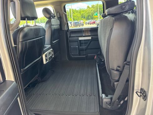 Used 2019 Ford F150 Lariat AWD/4WD image 39