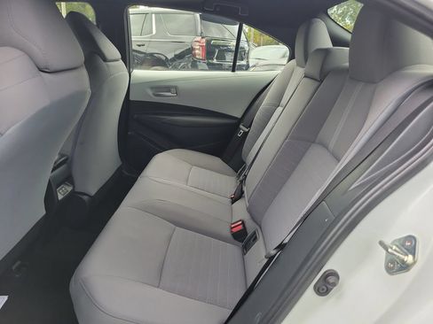 Used 2024 Toyota Corolla SE w/ SE Package FWD image 13