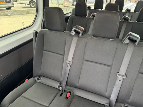 Used 2024 Mercedes-Benz Sprinter 2500 image 14