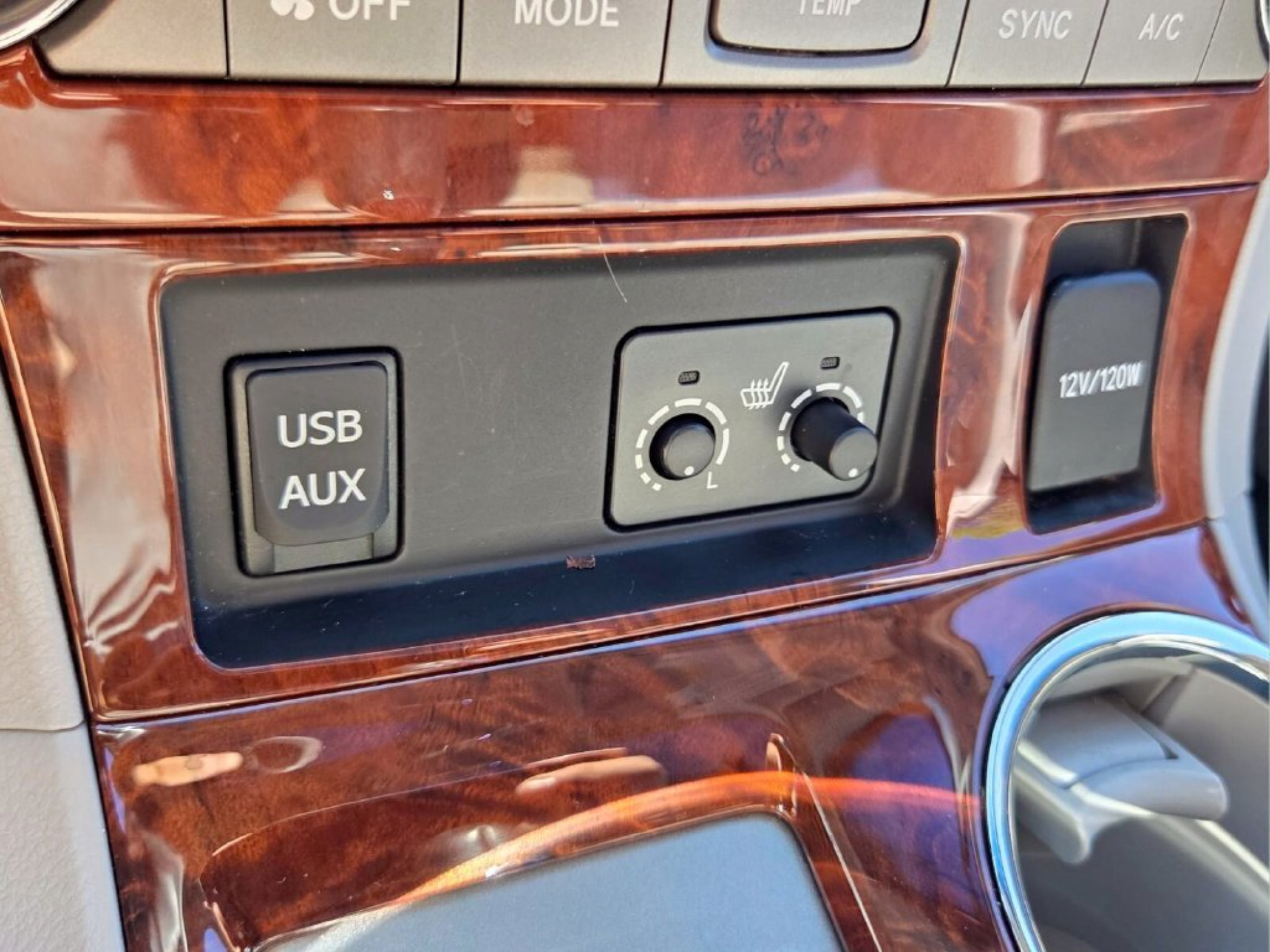 Used 2013 Toyota Highlander Limited AWD/4WD image 20