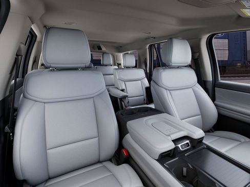 New 2027 Ford Expedition Platinum AWD/4WD image 10
