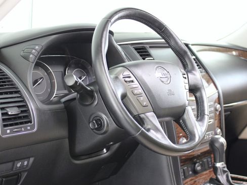 Used 2019 Nissan Armada SL w/ Premium Package image 31