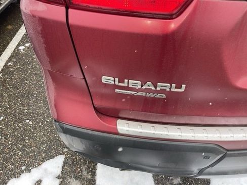 Used 2021 Subaru Ascent Premium w/ Convenience Package image 9