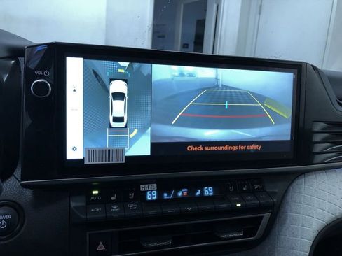 New 2026 Toyota Camry XLE image 19