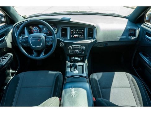 Used 2022 Dodge Charger SXT w/ Blacktop Package image 21