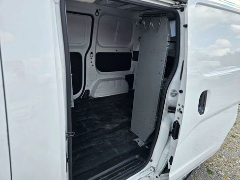Used 2021 Nissan NV200 SV FWD image 5