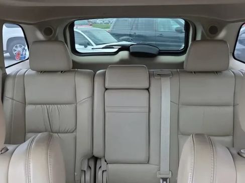 Used 2011 Jeep Grand Cherokee Limited w/ Trailer Tow Group AWD/4WD image 5