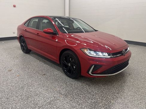 New 2026 Volkswagen Jetta SE image 8