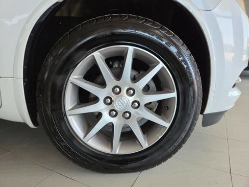 Used 2017 Buick Enclave Convenience FWD image 9